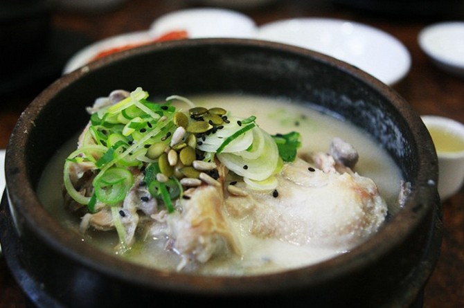 蔘雞湯 蔘雞湯