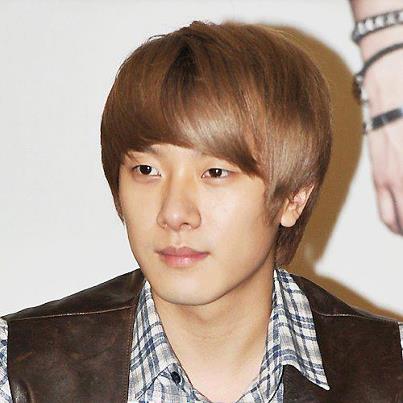 FTIsland 鼓手崔敏煥