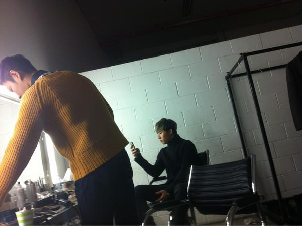 G-Dragon 偷拍 TOP 大聲