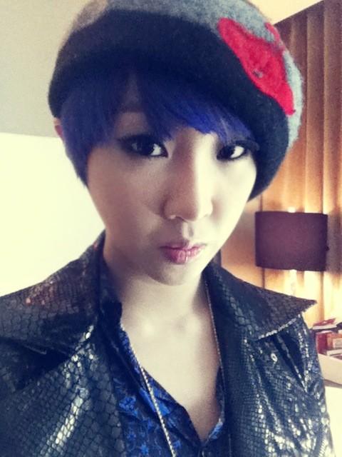 2NE1 Minzy LA 自拍