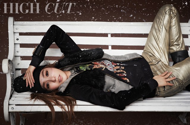 Tiffany (HIGH CUT Vol.90)