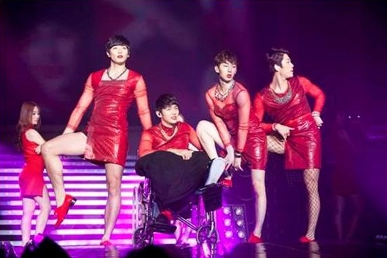 2AM ''Alone''