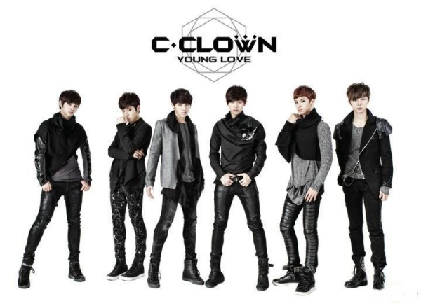 C-CLOWN 第二張迷你專輯 Young Love 封面
