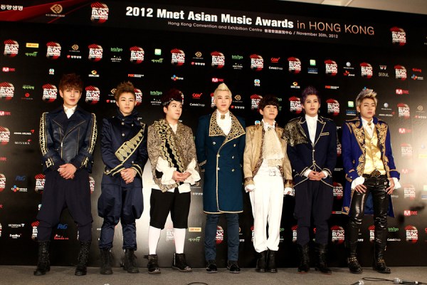 MAMA 記者會 — Block. B