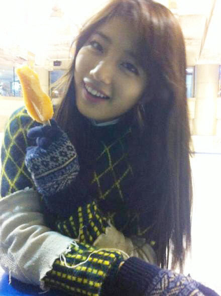 miss A Suzy 溜冰 自拍