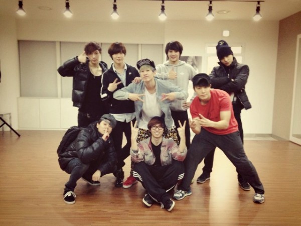 SM The Performance 的合照