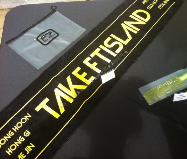 FTIsland 演唱會應援毛巾 FTIsland 演唱會應援毛巾