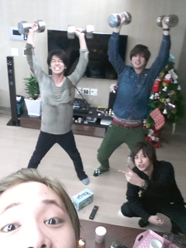 洪基 日本朋友合照