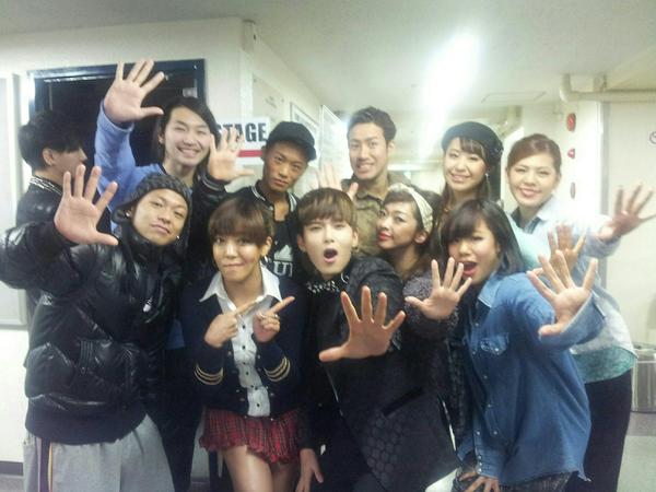 Super Junior K.R.Y 厲旭 日本演唱會合照 