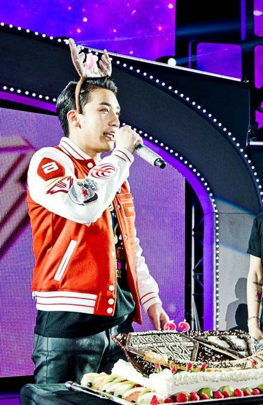 BIGBANG 勝利 Alive Tour
