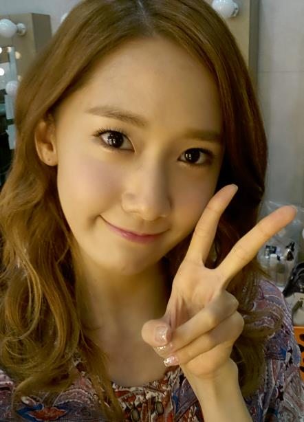 潤娥 YoonA 潤娥 YoonA