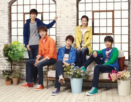 CNBLUE、姜素拉 代言畫報 3 CNBLUE、姜素拉 代言畫報 3