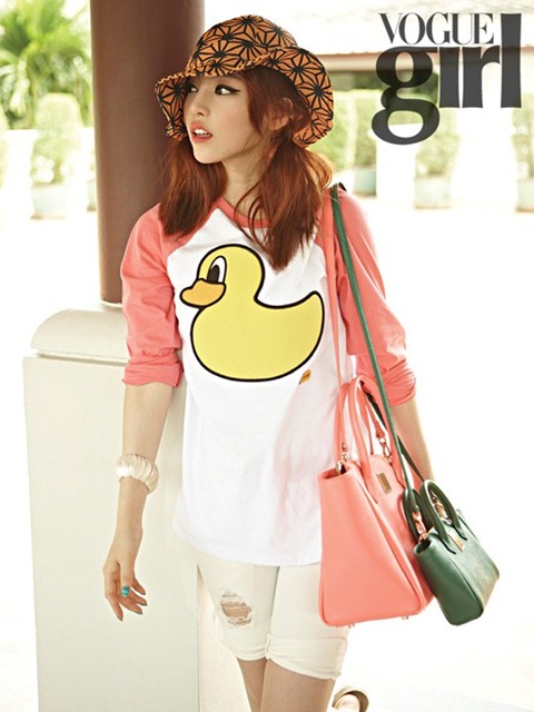 具荷拉 (VOGUE girl) 具荷拉 (VOGUE girl)