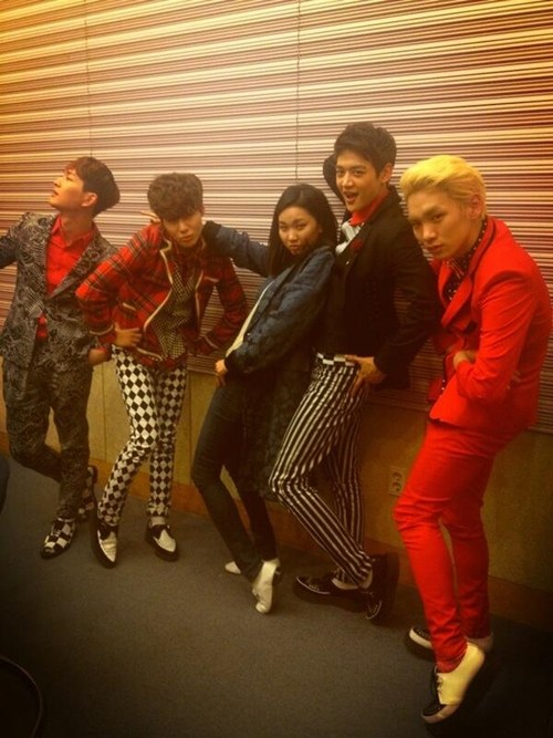 SHINee(缺鐘鉉)、張允珠