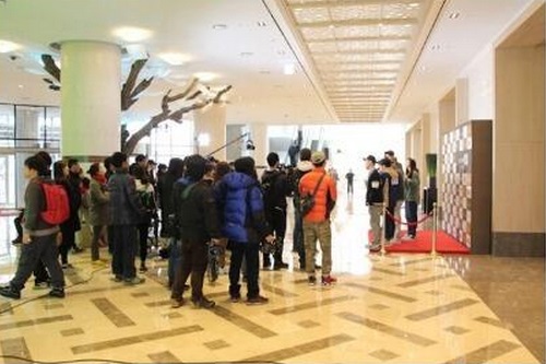 李沇熹、高雅拉 (Running Man 拍攝)