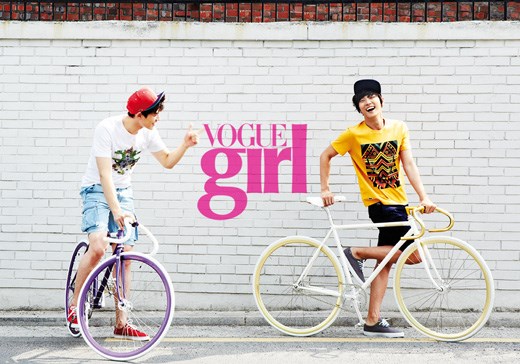 尹施允、水田航生、金正山 (VOGUE girl) 尹施允、水田航生、金正山 (VOGUE girl)