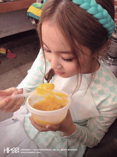 LEE HI LEE HI