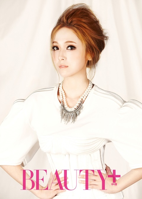 Jessica (BEAUTY+ 4月號)
