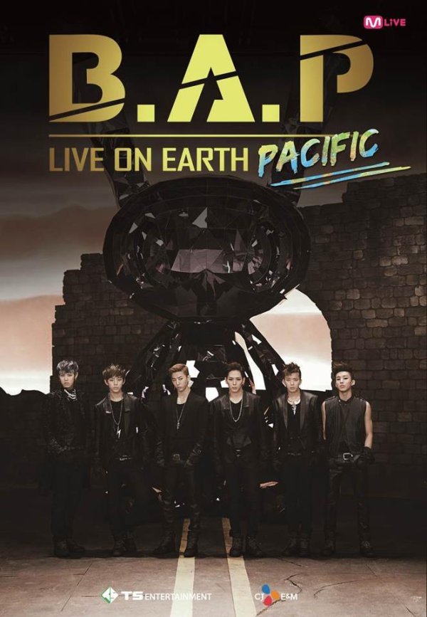 B.A.P 演唱會海報