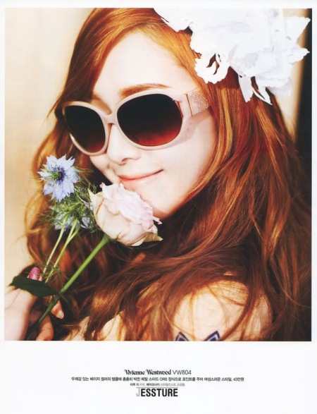 Jessica 柯夢波丹四月份 畫報