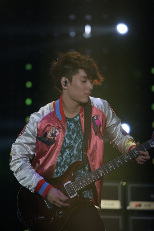 鍾訓 Take FTIsland 北京演唱會 鍾訓 Take FTIsland 北京演唱會