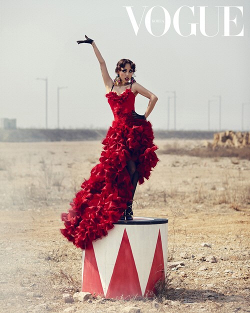 李孝利 (VOGUE 2013 5月號) 李孝利 (VOGUE 2013 5月號)