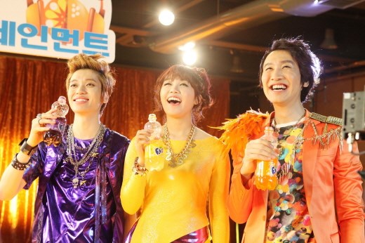 TEEN TOP Niel A Pink 恩地 李光洙 芬達廣告