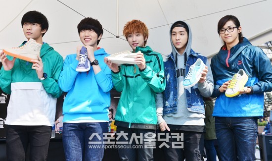B1A4簽名會
