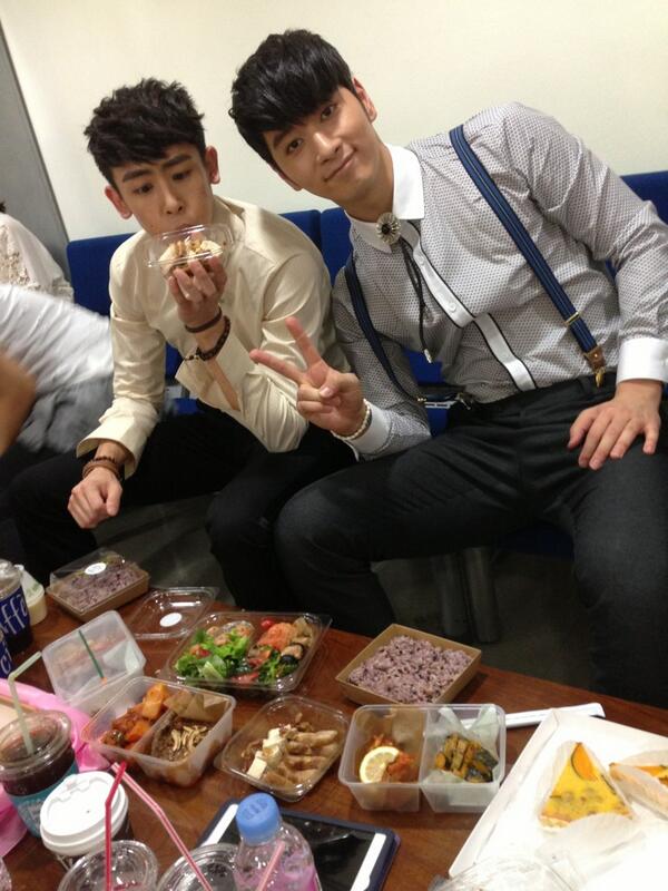 燦盛、Nichkhun 燦盛、Nichkhun