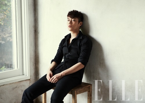 斗俊 (ELLE)
