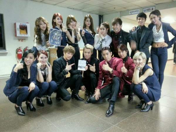 神話 Nine Muses Music Bank 推特