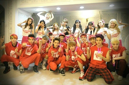 EXO、少女時代