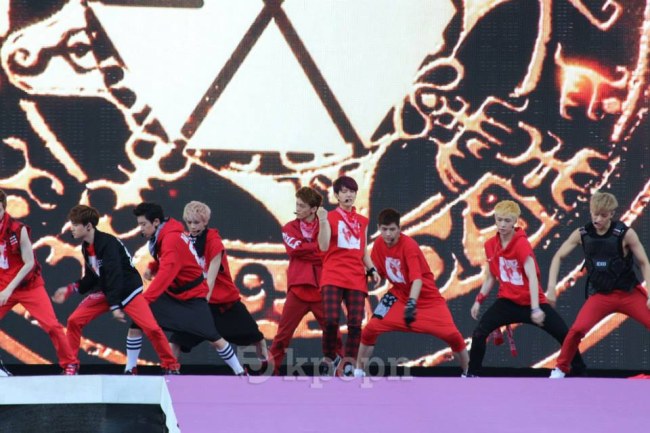 香港巨蛋音樂節 EXO