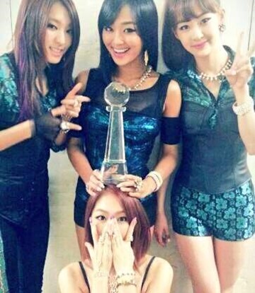 SISTAR 1位認證