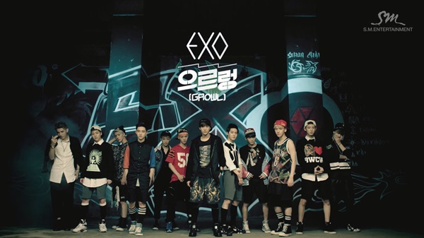EXO "Growl"