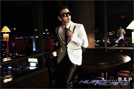 B.A.P "Hurricane" 概念照:容國 B.A.P "Hurricane" 概念照:容國