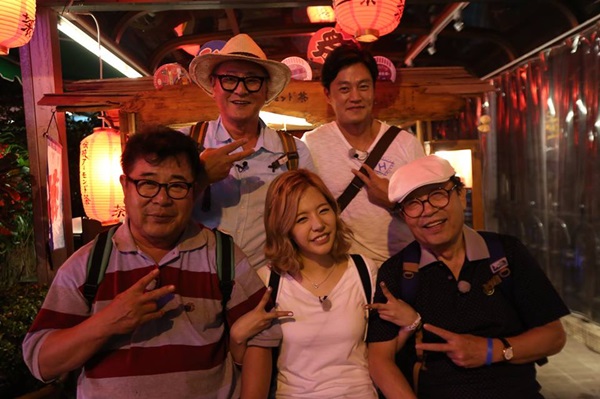 花樣爺爺 (少了李順載)、李瑞鎮、Sunny 花樣爺爺 (少了李順載)、李瑞鎮、Sunny