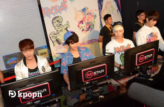 SHINee x Mstar