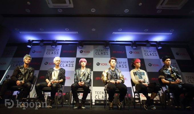 TEEN TOP "Rocking" 演出