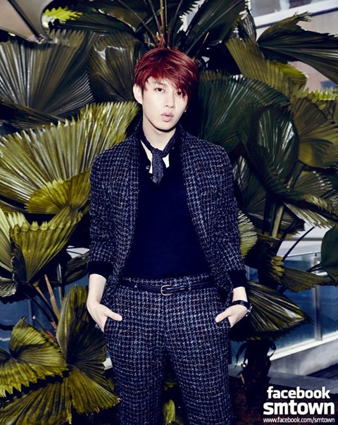 希澈 COSMOPOLITAN 2013.10