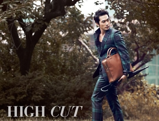 宋承憲 (HIGH CUT Vol.110)