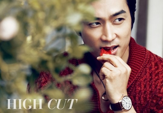宋承憲 (HIGH CUT Vol.110)
