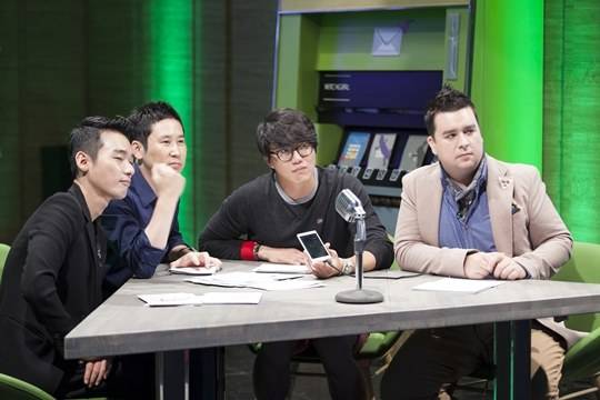 成詩京、Sam Hammington