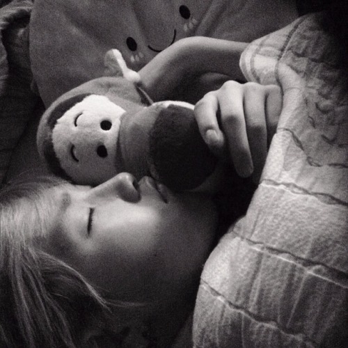 ZELO 睡覺 ZELO 睡覺