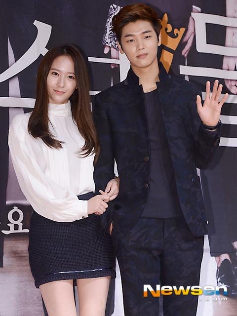 Krystal、敏赫