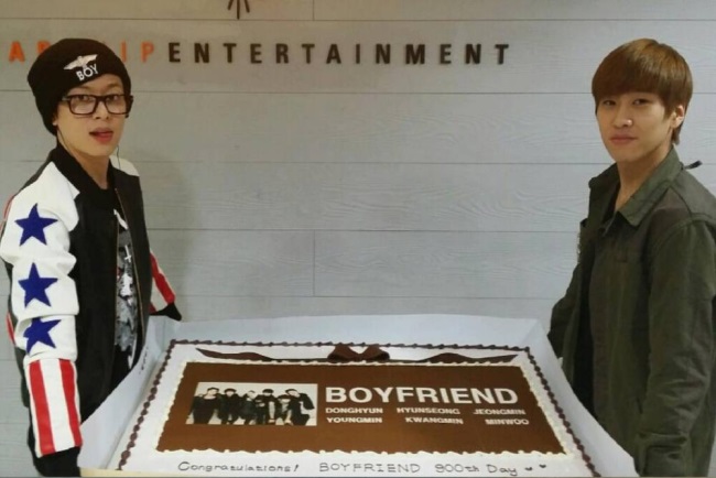 Boy Friend 900 日