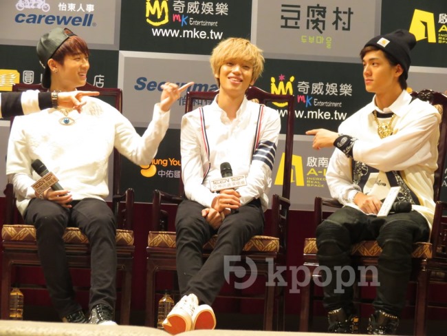 TEEN TOP 2013 亞巡台灣場記者會 (Kpopn) TEEN TOP 2013 亞巡台灣場記者會 (Kpopn)