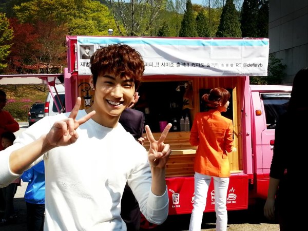 JB JB