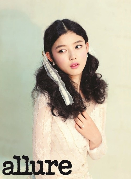 金有貞 Allure 2014.02