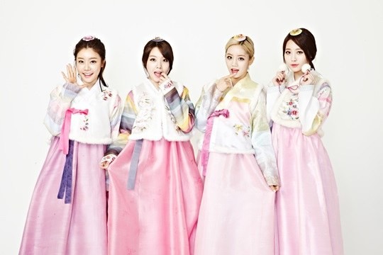 Girl's Day 韓服